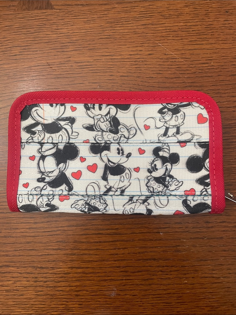 Harveys Disney Minnie & Mickey Cartoon Zip Wallet in White and Red - Picture 2 of 3